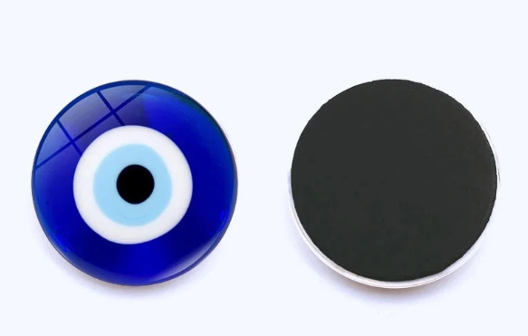 Lucky Eye Magnet